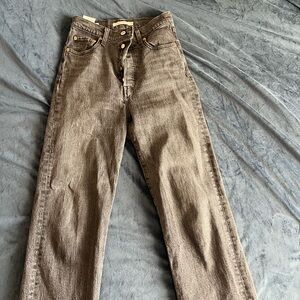 Levi’s Ribcage straight leg jeans